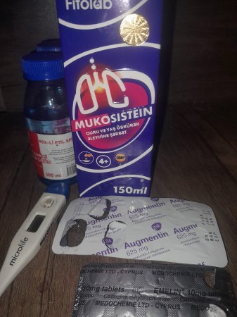 Orta məktəblərdə TƏHLÜKƏLİ DURUM - Valideynlər narahatdır...