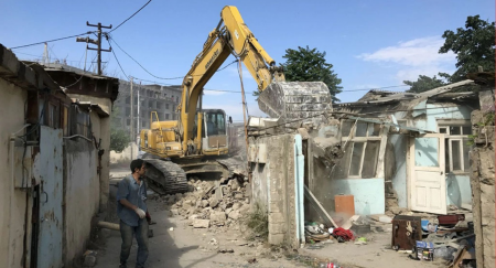 Bakıda söküntü işləri başladı – Ünvanlar