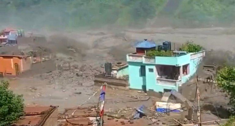 Alimlər Nepalda dağıdıcı daşqının səbəbini tapdı