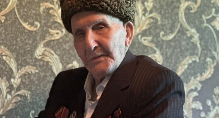 İkinci Dünya müharibəsinin veteranı, şəhid babası 102 yaşında vəfat etdi