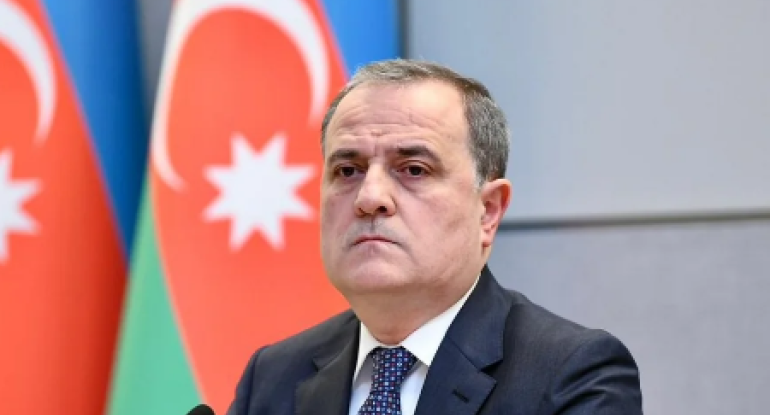 Ceyhun Bayramov: Xəzərdəki azalmaları aşkar görmək mümkündür