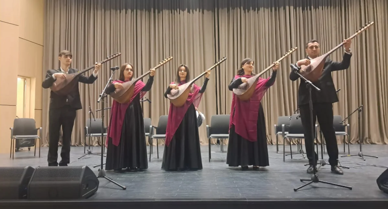 Xankəndidə müəllim və tələbələrin birgə konserti olub