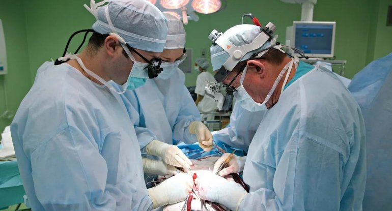 Meyitdən ürək transplantasiyası həyata keçirildi