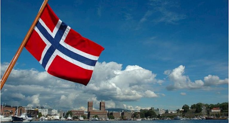 Norveçdən Trampa CAVAB